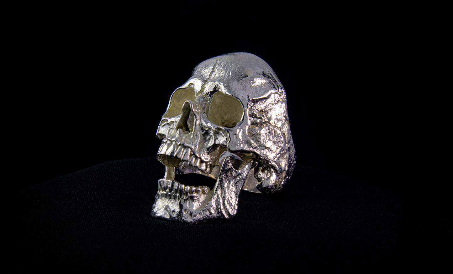 Skull Ring 2.0 Open Jaw