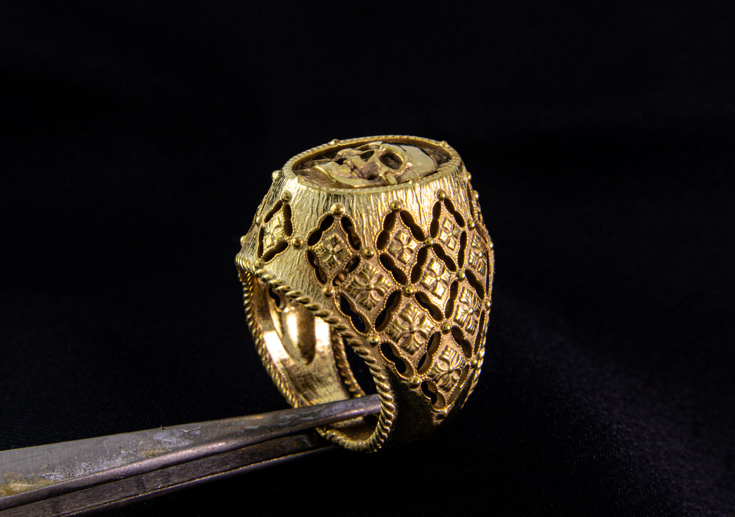 Skull Signet Ring