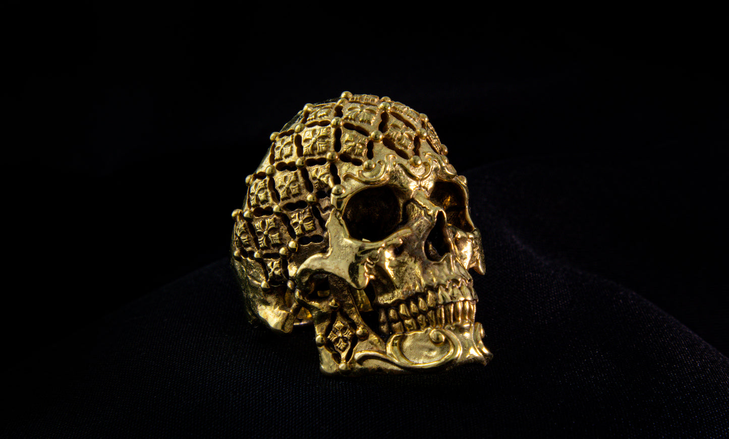 Luxury Skull Ring