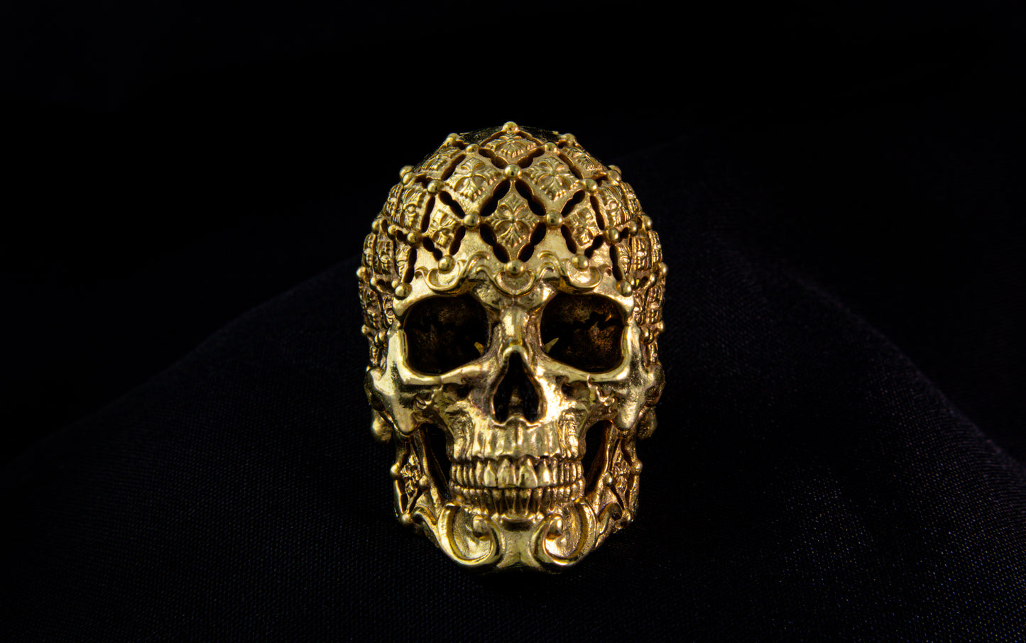 Luxury Skull Ring