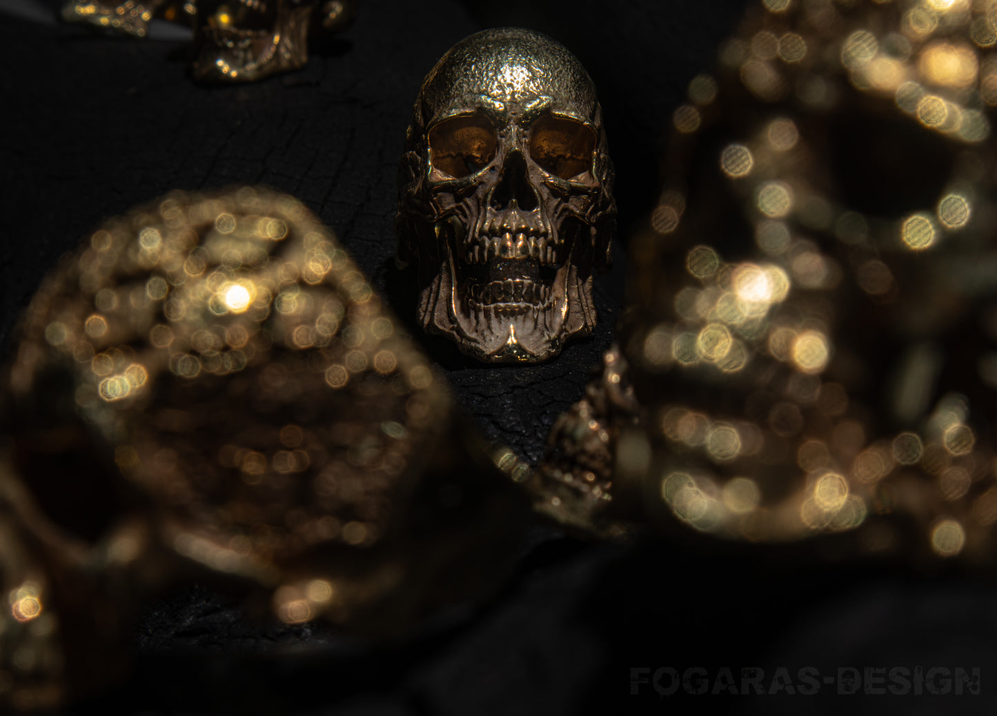 Skull Ring 2.1 Diamond